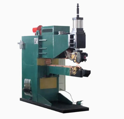 Tanques de armazenamento longitudinais automáticos e máquinas de soldar rolos cilíndricos em forma de anel, máquinas de soldar rolos de braço longo. O fabricante produz e vende diretamente o equipamento.