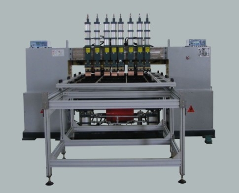 Máquina automática de soldagem de malha de arame de pórtico multi-cabeça para carga e descarga manuais