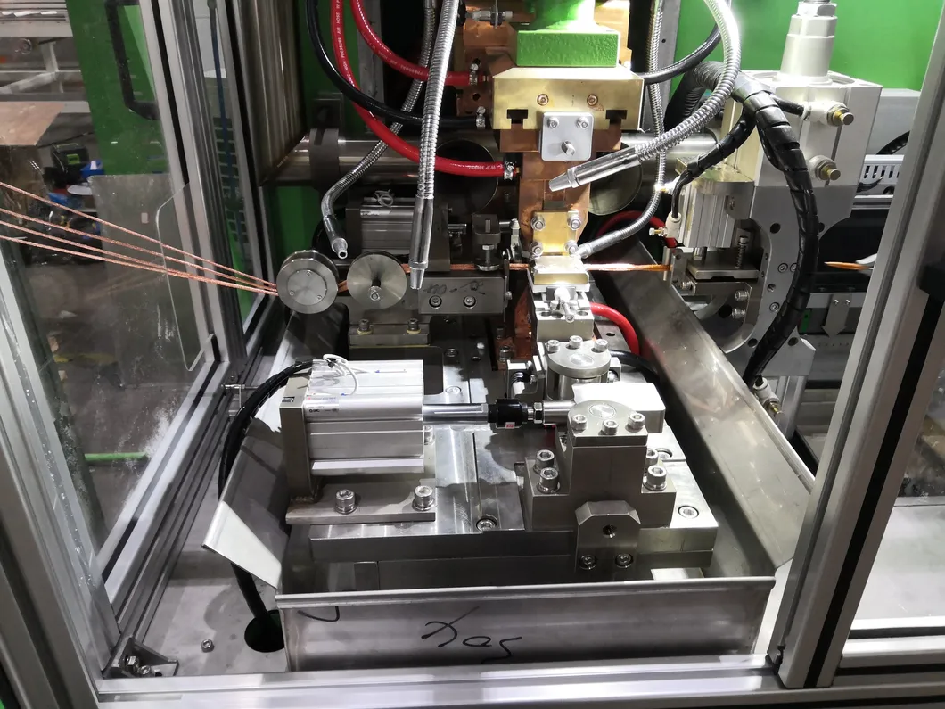 Cobre automático da máquina de soldadura do fio 120KVA que corta a linha metálica soldador 3