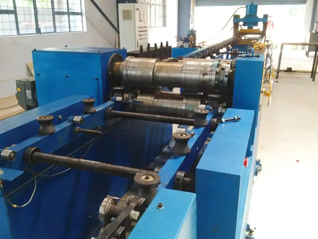 Linha de Produção de Soldagem Automática de Aletas de Radiador Imersas em Óleo para Transformadores de Potência com Distribuição de Paredes de Aletas Corrugadas de Resfriamento 6